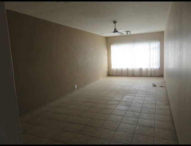 2 BEDROOM APARTMENT FOR SALE IN SUNNYSIDE